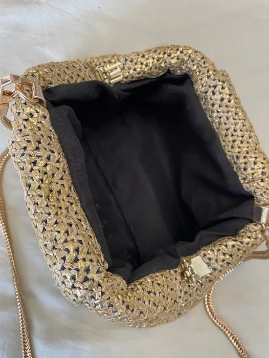 Stunning Metallic Gold Woven Shoulder Clutch with Chain Strap - Picture 4 of 8